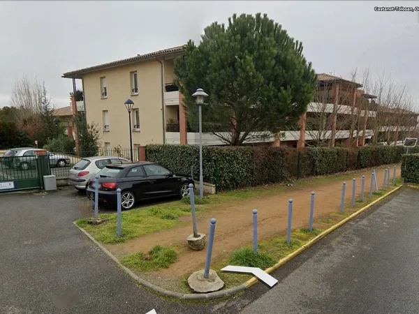 Location Castanet Tolosan T2 dernier étage