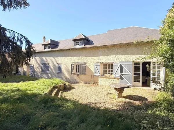 Maison 7 pièces 212 m²