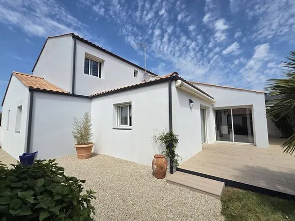 Maison 7 pièces 162 m²