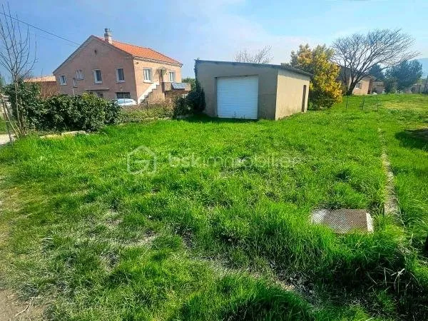 TERRAIN AVCE BATISSE