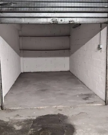 Parking 15 m²