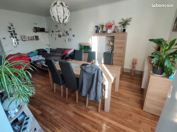 A vendre appartement 3 pièces de 67m² - Proche transports et commodités