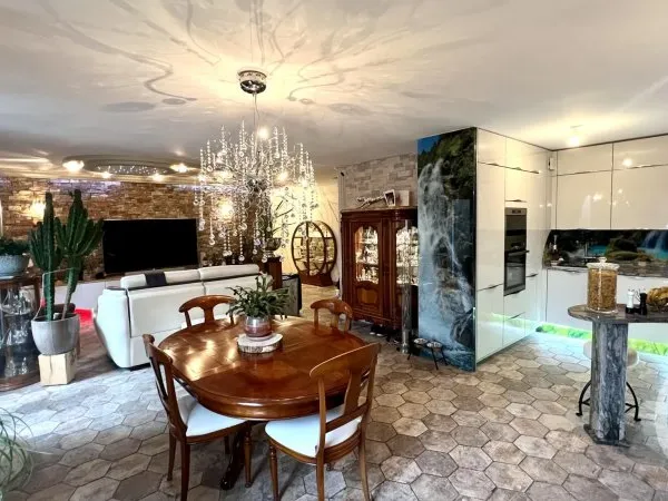 Appartement 5 pièces 102 m²