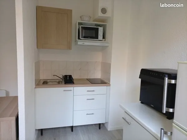 F2 36 m2 quartier Jaurès bien équipé