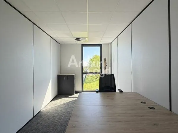 Bureaux 12 m² CHAURAY