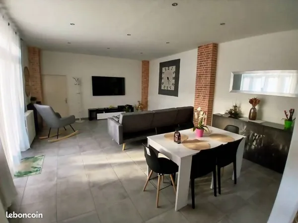 Colocation moderne & spacieuse à Vichy Chambres individuelles avec SDB privative Proche gare & hôpit