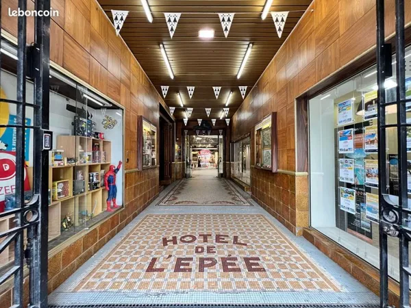 Local commercial 35 m² Quimper