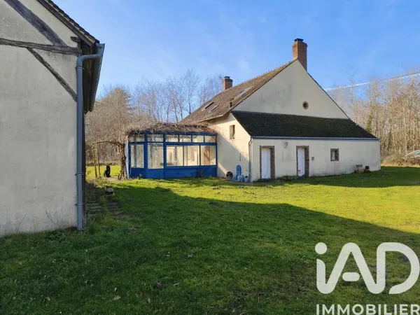 Maison 11 pièces 245 m²