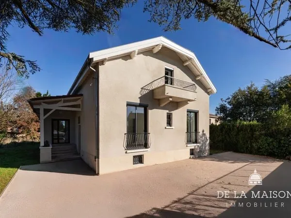 Maison - Écully - 208m²