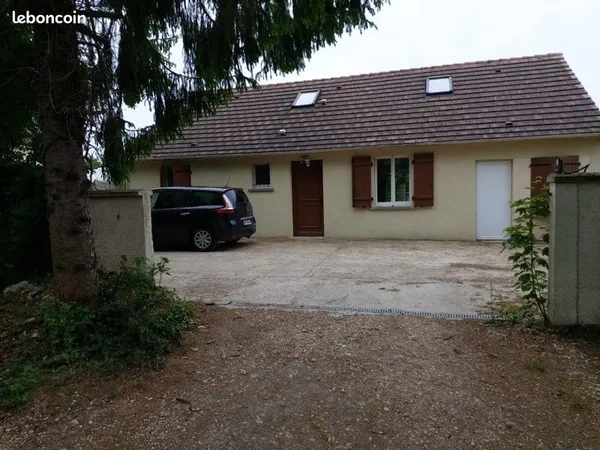 Bailly‑Romainvilliers (77700) - Maison 115 m² - 7 pièces - 6 chambres - Terrain 283 m² - Terrasse - 