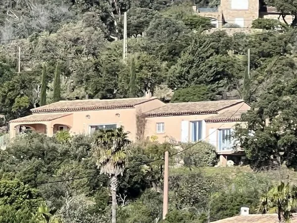Villa 6 pièces 186 m²