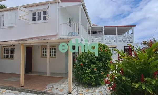 Appartement T3 Meublé 900 TTC à Saline, Gosier avec Vue Mer