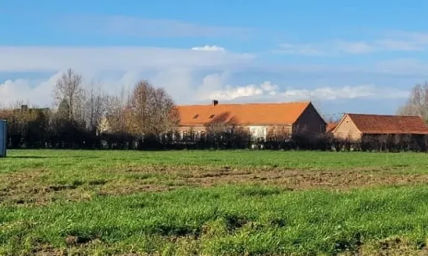 Terrain 500 m²