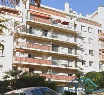 Nice - St Sylvestre F1 avec terrasse