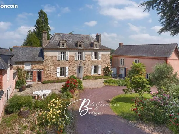 Manoir 6 pièces 195 m²