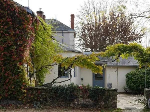 Maison 11 pièces 360 m²