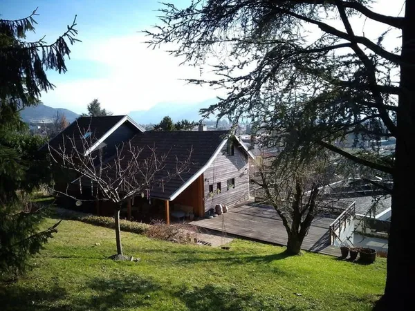 Maison 7 pièces 162 m²