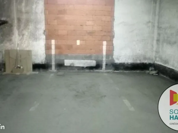 Cave 13 m² Vichy
