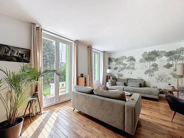 Maison 9 pièces 168 m²