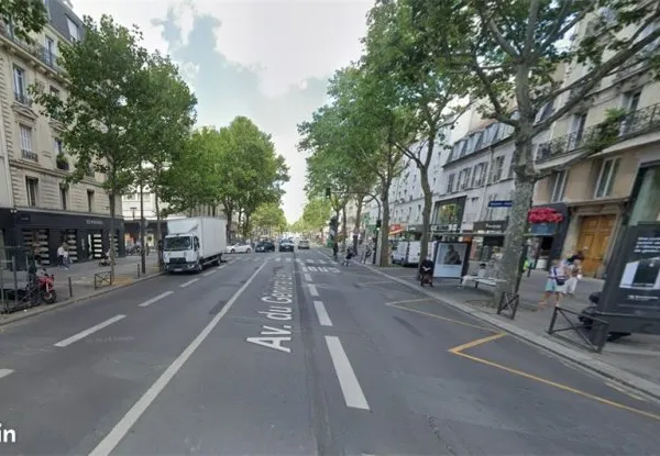 Boutique 356 m² PARIS