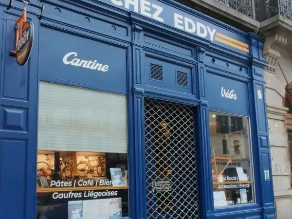 21000 DIJON - Fonds de commerce Salon de thé - Bar à vin/bière Licence III- Sandwicherie 147 m2
