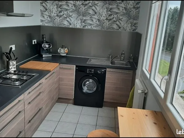 Chambre disponible immédiatement