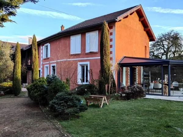 Propriété de charme avec espace bien-être