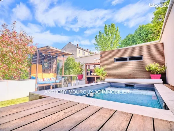 Vente | Maison de ville | 6p | 3ch | 202 m² | Bourg-en-Bresse | Expo Sud | Terrasse · Jardin · Pisci