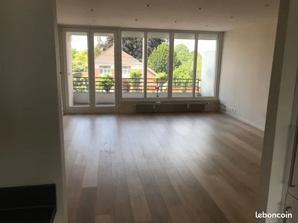 Location f3 renove garage balcon ronchin