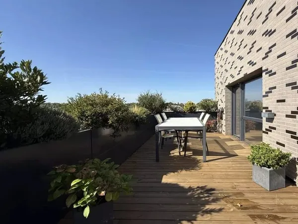 Rooftop T4 108m2 à Saint Martin du Touch