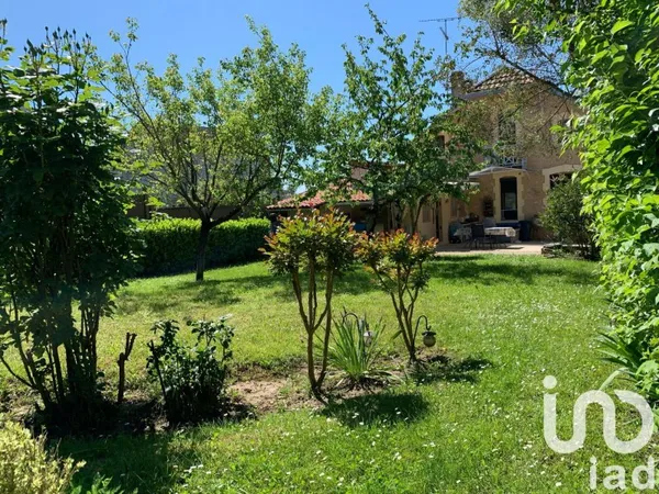 Maison 5 pièces 151 m²