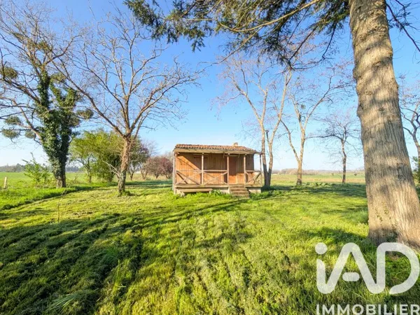 Terrain 4350 m²
