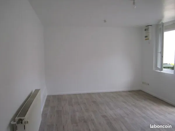 Appartement Location Saveuse 1p 22m² 540€