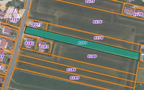 Terrain 2661 m²