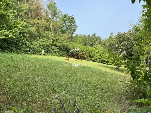 TERRAIN 752 m2 - 74100 VETRAZ MONTHOUX