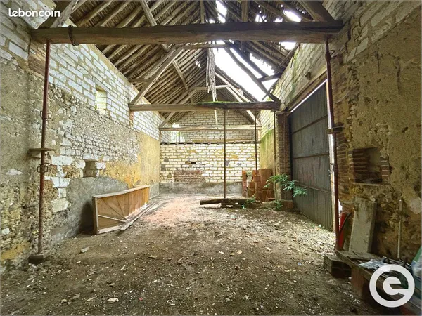 Propriété 2 pièces 85 m²