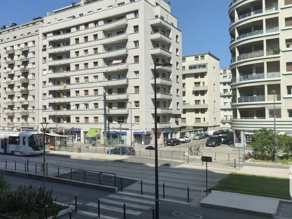 Appartement 2 pièces 64 m²