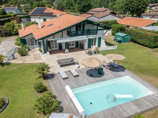 Maison 7 pièces 192 m²