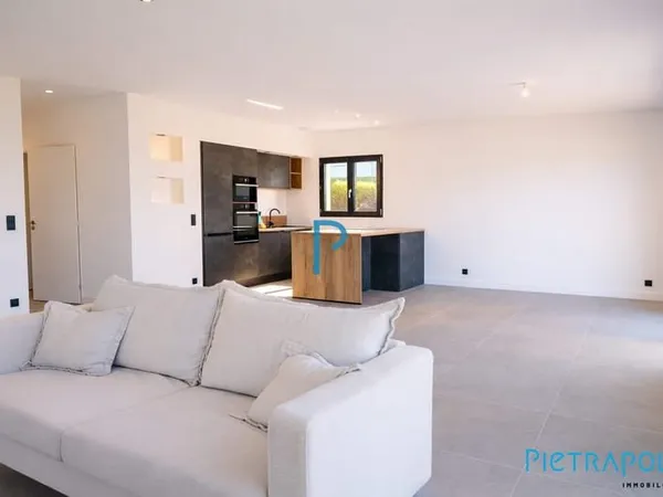 Maison neuve de plain-pied avec vue dégagée - Calme absolu e