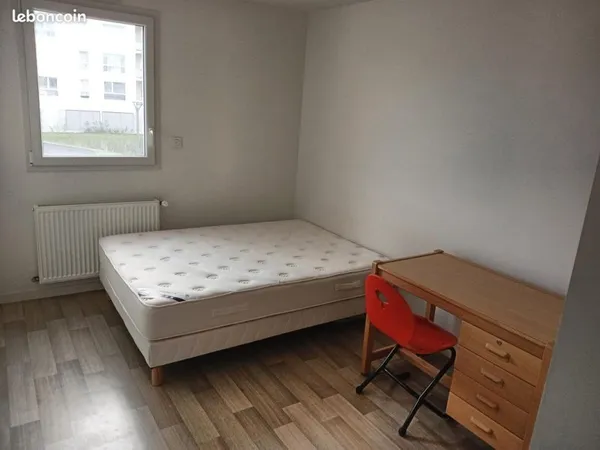 Colocation disponible