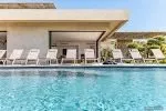 Villa 6 chambres vue mer avec piscine à débordement et accès plage à pied à Pinarello