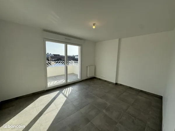 Studio 1 pièce 33 m²