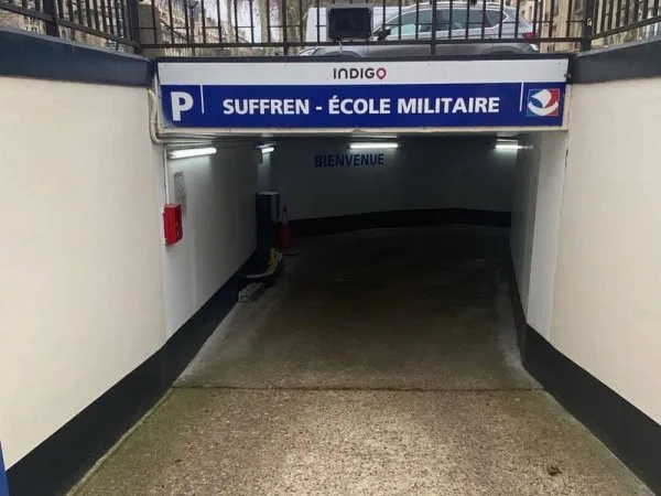 Parking 15 m²
