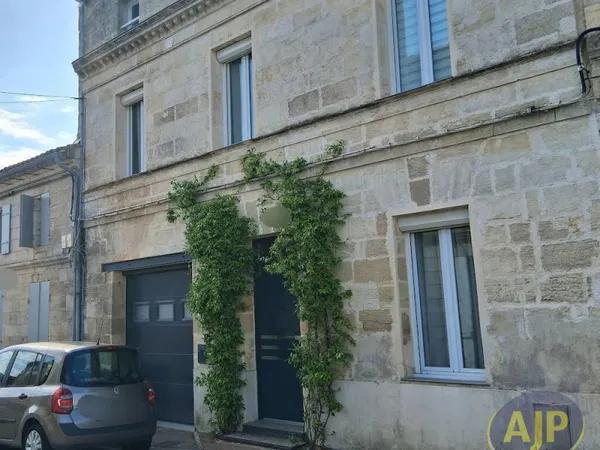 Maison rénovée à Pauillac