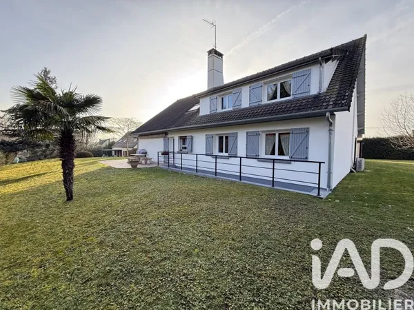 Maison 9 pièces 323 m²