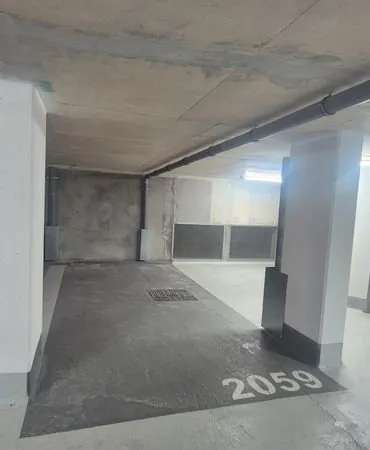 Place de parking - Puteaux Pressensé / Rives de Seine - Sous-sol sécurisé