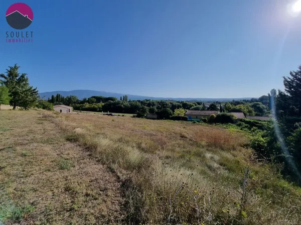 Terrain en individuel 1733 m²
