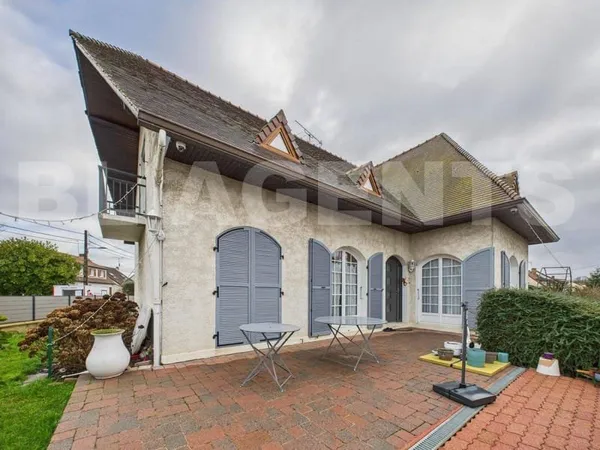 Maison 6 pièces 140 m²