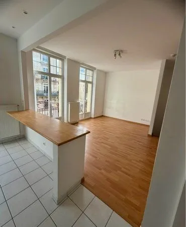 Duplex hyper centre
