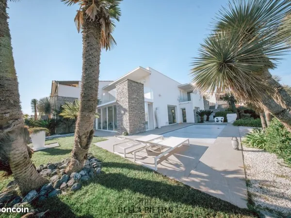 Maison 4 pièces 156 m²